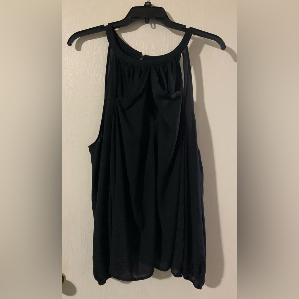 Bold Elements Cold Shoulder Top